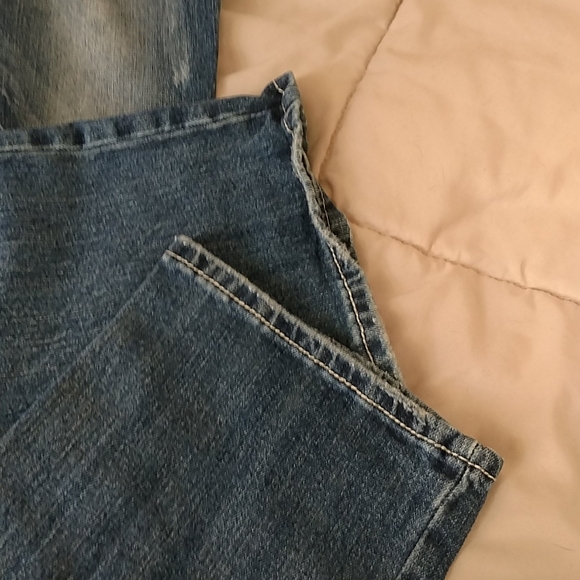 Jeans - Picture 5 of 6